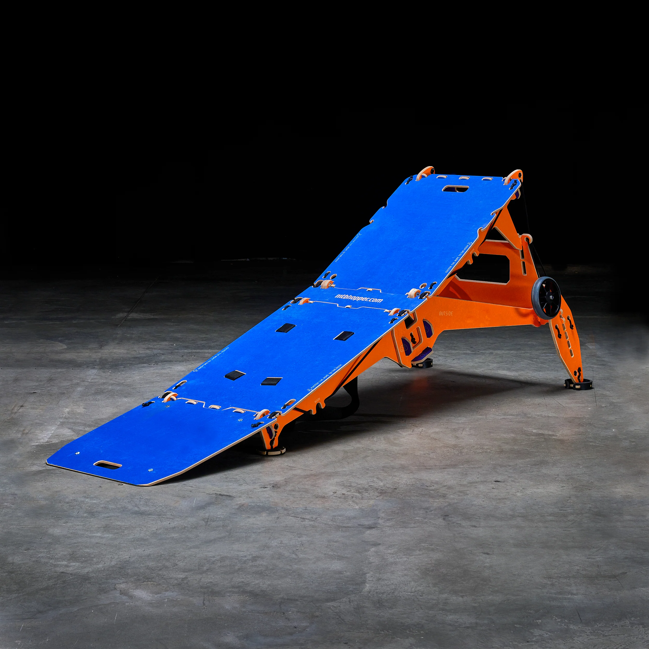 COACH - Image 12