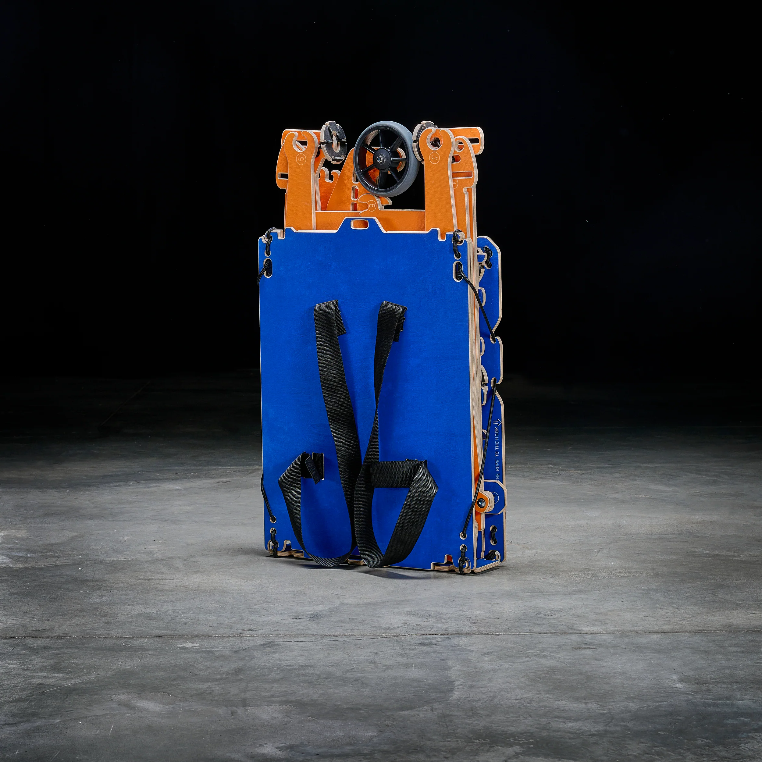 COACH - Image 3