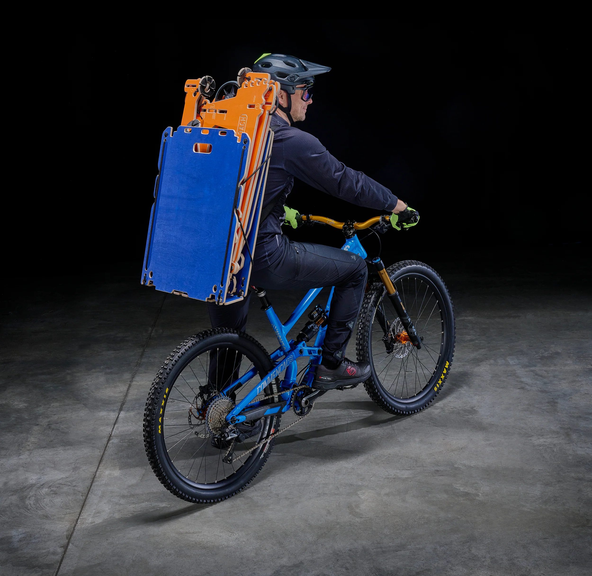 COACH + COACH - Image 5
