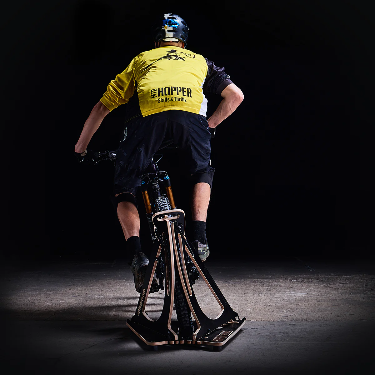 BALANCE Manual Machine - Image 12